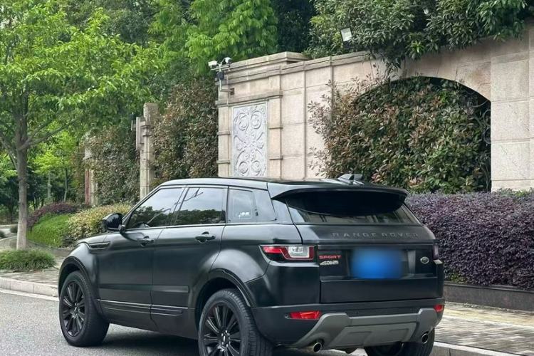 Used Land Rover Range Evoque 2017 2.0T PURE Style Edition Exterior 3