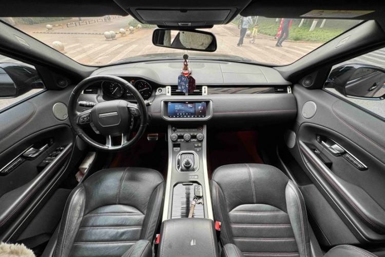 Used Land Rover Range Evoque 2017 2.0T Vivid Black Limited Edition Interior 1