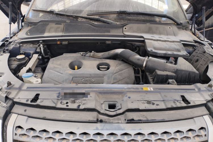 Used Land Rover Range Evoque 2017 2.0T British-Style Prestige Edition Engine Bay
