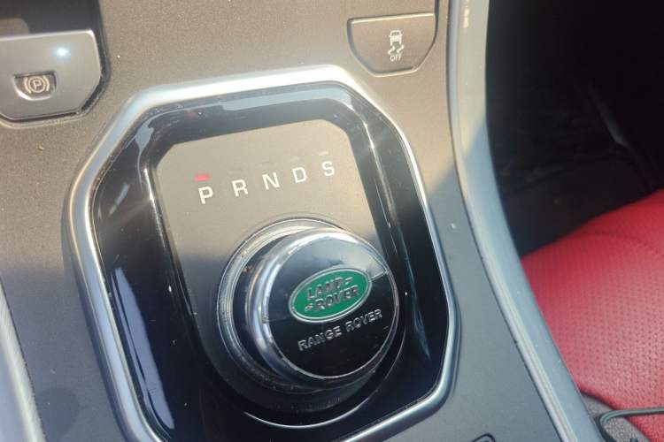 Used Land Rover Range Evoque 2017 2.0T British-Style Prestige Edition Gear Lever