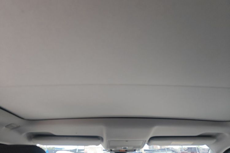Used Land Rover Range Evoque 2017 2.0T SE Smart Glow Edition Headliner