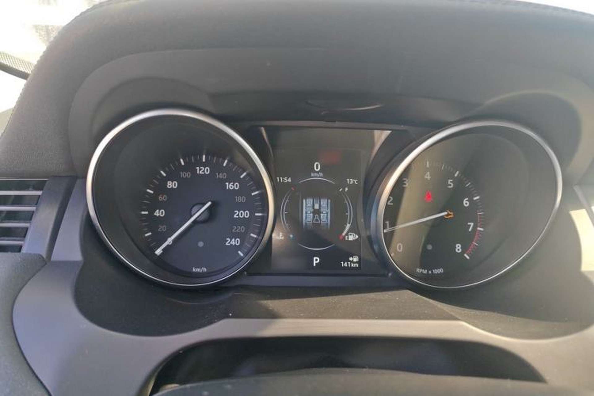 Used Land Rover Range Evoque 2017 2.0T SE Smart Glow Edition Instrument Cluster