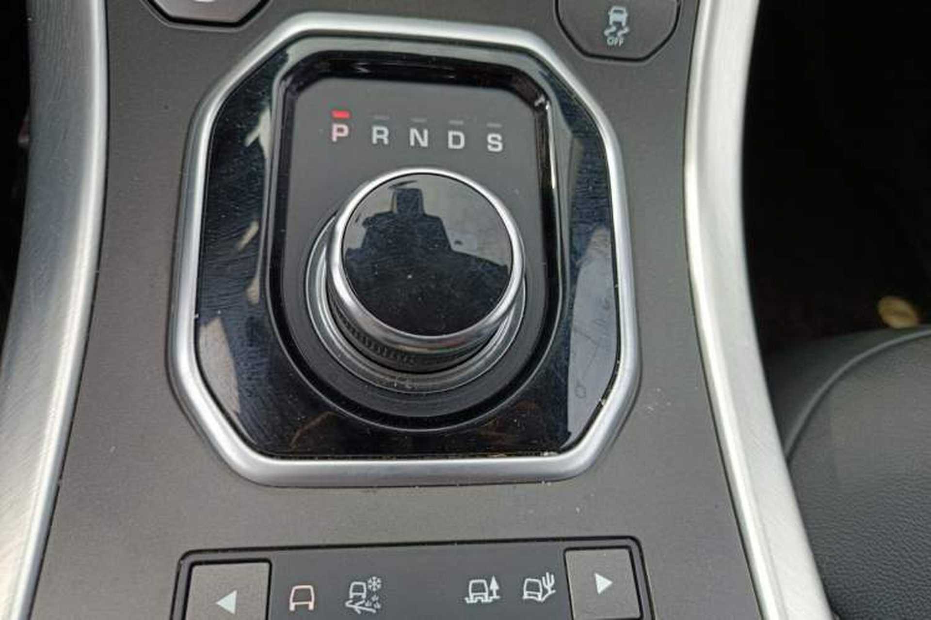 Used Land Rover Range Evoque 2017 2.0T British-Style Prestige Edition Gear Lever