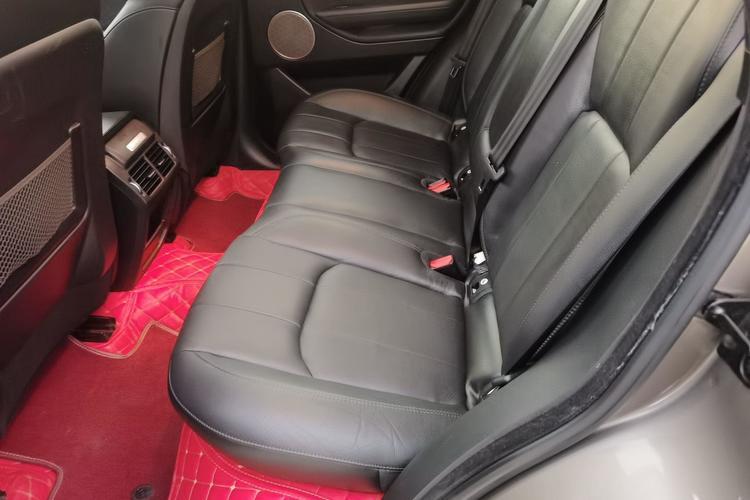 Used Land Rover Range Evoque 2017 2.0T SE Smart Glow Edition Interior 1