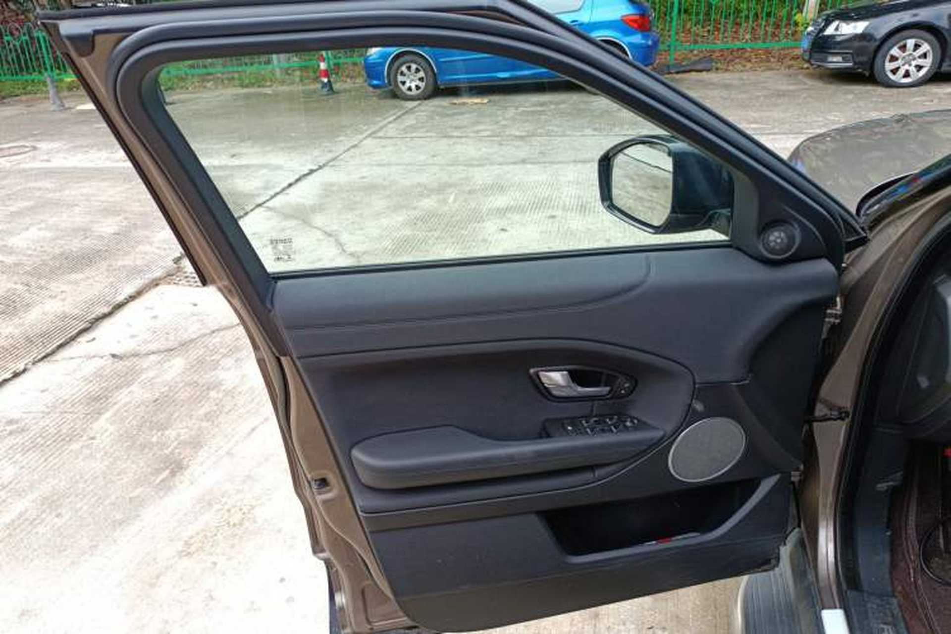 Used Land Rover Range Evoque 2017 2.0T British-Style Prestige Edition Left Front Door Interior