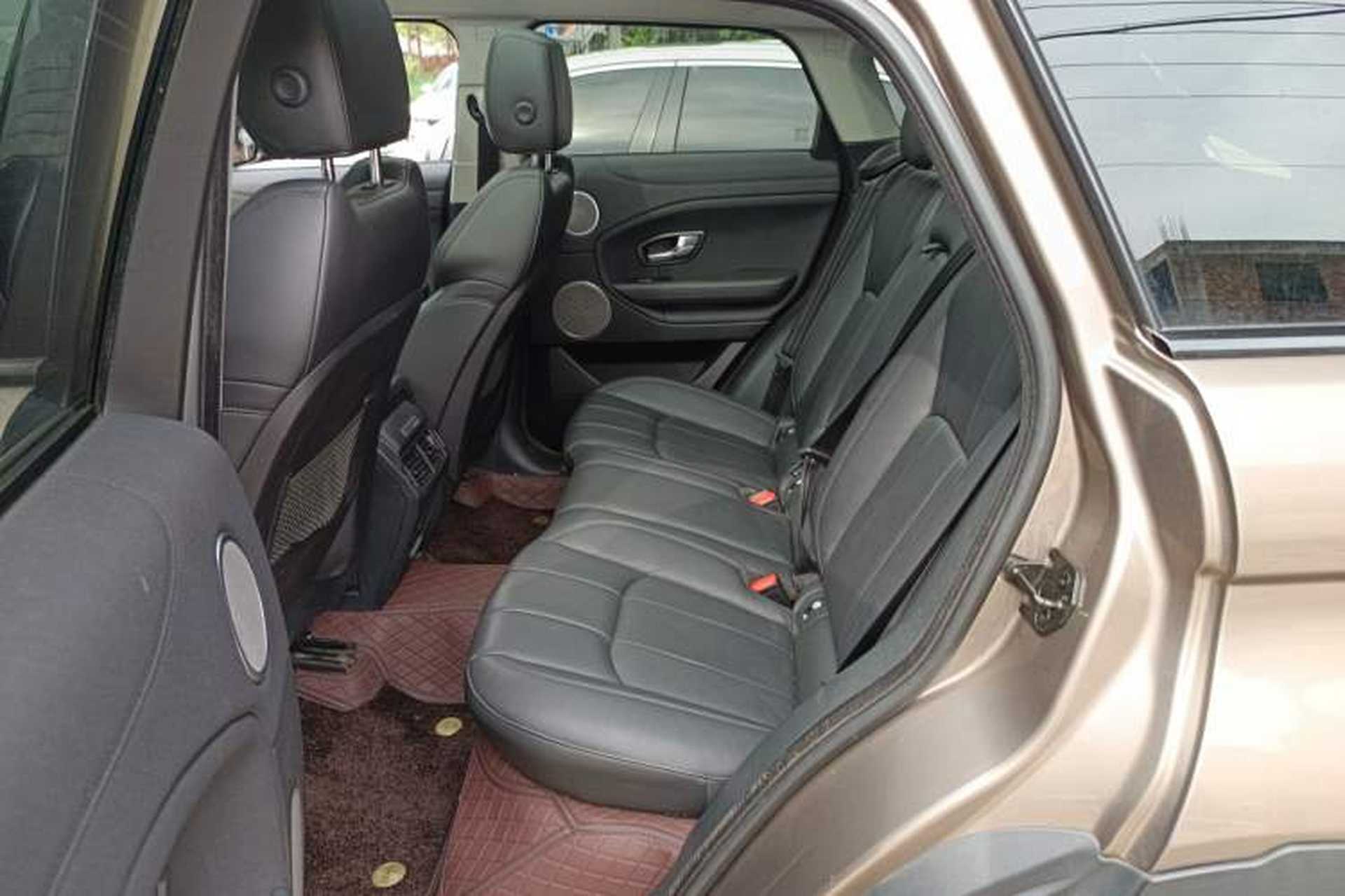 Used Land Rover Range Evoque 2017 2.0T British-Style Prestige Edition Left Rear Seat