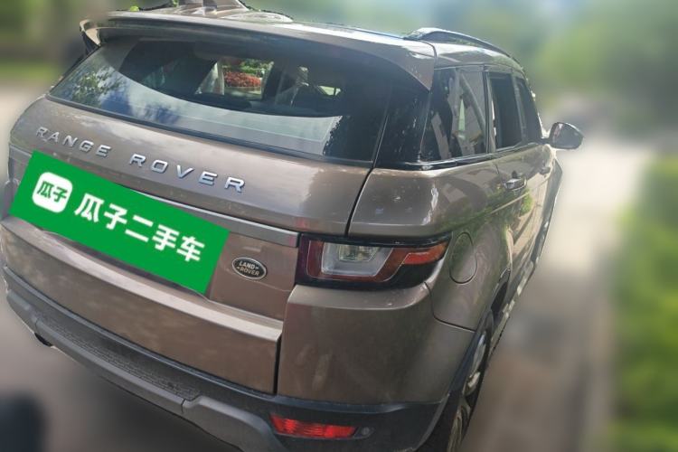 Used Land Rover Range Evoque 2017 2.0T SE Smart Glow Edition Rear Right 45 Deg