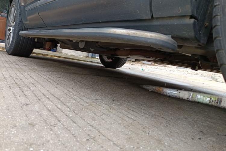 Used Land Rover Range Evoque 2017 2.0T British-Style Prestige Edition Right Side Sill