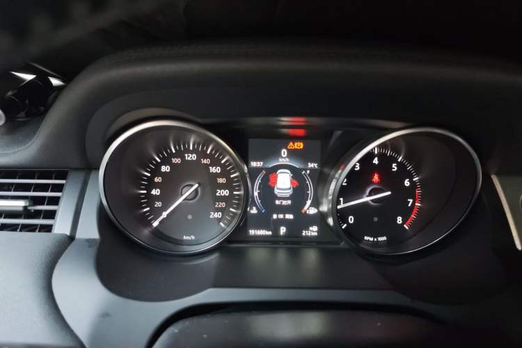 Used Land Rover Range Evoque 2017 2.0T SE Smart Glow Edition Instrument Cluster