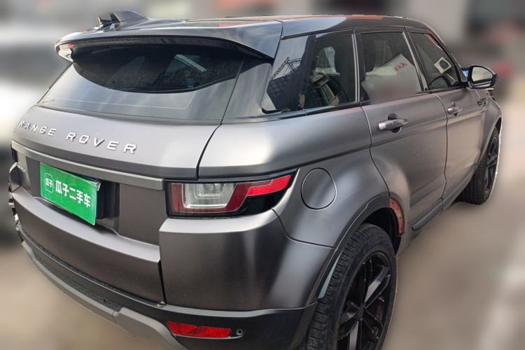 Used Land Rover Range Evoque 2017 2.0T SE Smart Glow Edition Rear Right 45 Deg