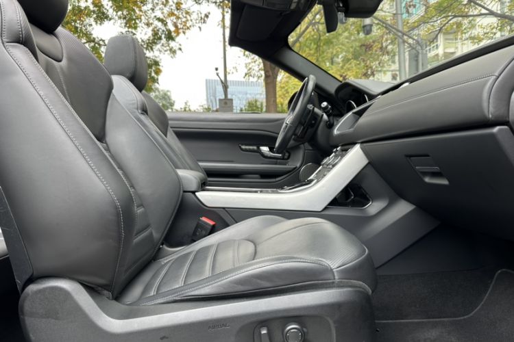 Used Land Rover Range Evoque 2017 2.0T Convertible Edition Exterior 11