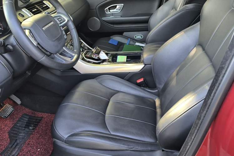 Used Land Rover Range Evoque 2017 2.0T British-Style Prestige Edition Left Front Seat