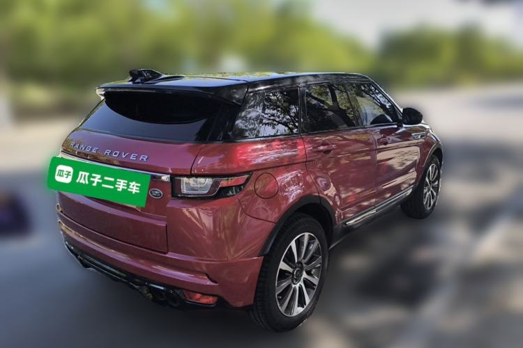 Used Land Rover Range Evoque 2017 2.0T British-Style Prestige Edition Rear Right 45 Deg