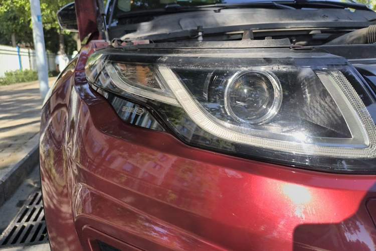 Used Land Rover Range Evoque 2017 2.0T British-Style Prestige Edition Right Front Headlight