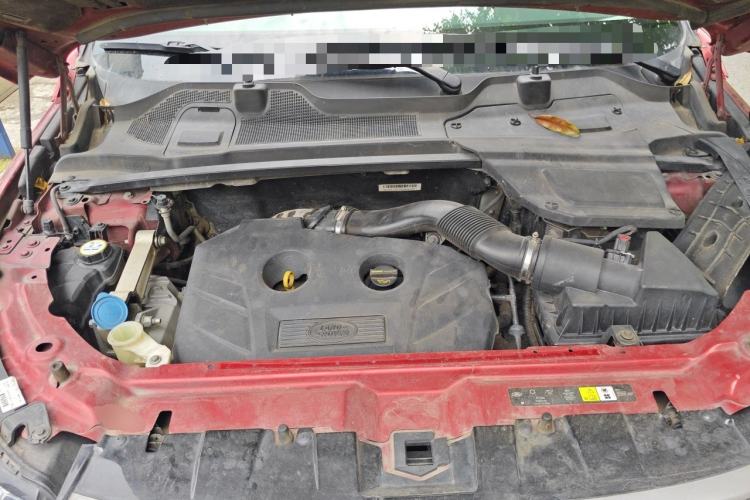 Used Land Rover Range Evoque 2017 2.0T PURE Style Edition Engine Bay