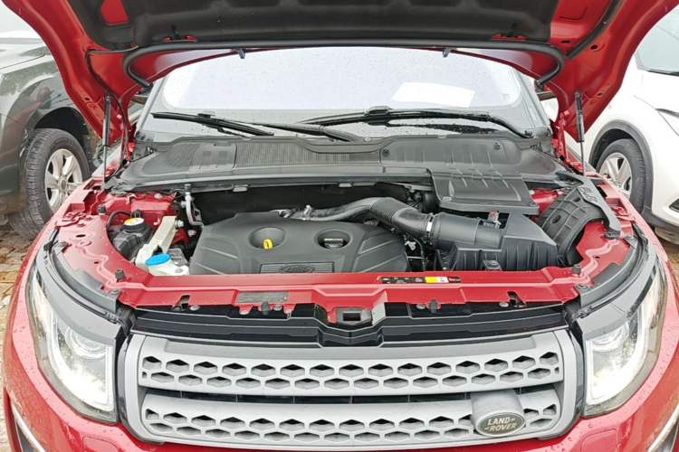 Used Land Rover Range Evoque 2017 2.0T PURE Style Edition Engine Bay
