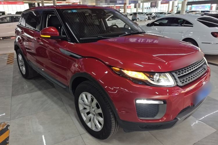 Used Land Rover Range Evoque 2017 2.0T PURE Style Edition Front Right 45 Deg
