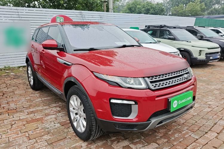 Used Land Rover Range Evoque 2017 2.0T PURE Style Edition Front Right 45 Deg