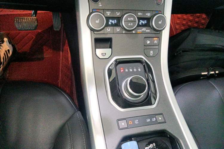 Used Land Rover Range Evoque 2017 2.0T British-Style Prestige Edition Gear Lever