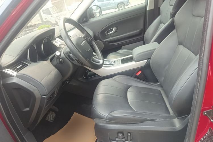 Used Land Rover Range Evoque 2017 2.0T British-Style Prestige Edition Left Front Seat