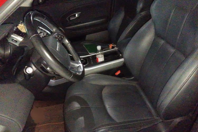 Used Land Rover Range Evoque 2017 2.0T SE Smart Glow Edition Left Front Seat