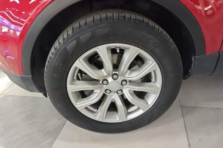 Used Land Rover Range Evoque 2017 2.0T PURE Style Edition Left Front Wheel Hub