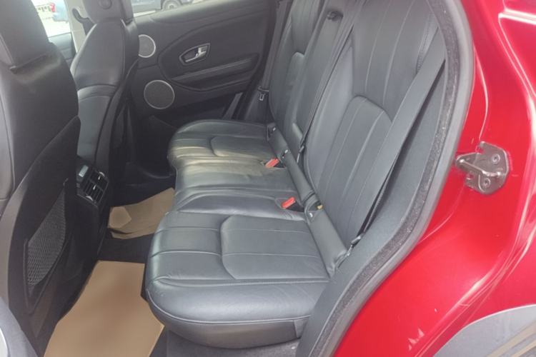 Used Land Rover Range Evoque 2017 2.0T British-Style Prestige Edition Left Rear Seat