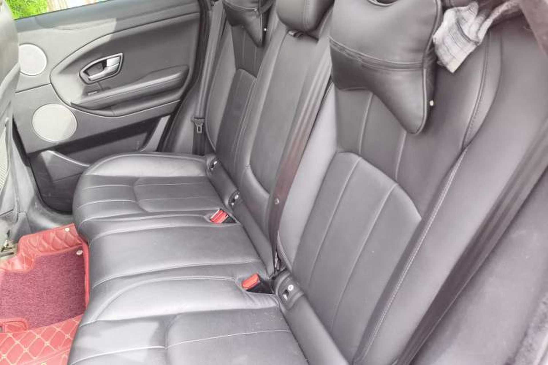 Used Land Rover Range Evoque 2017 2.0T SE Smart Glow Edition Left Rear Seat