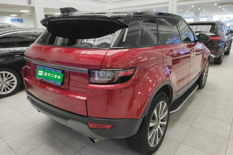 Used Land Rover Range Evoque 2017 2.0T British-Style Prestige Edition Rear Right 45 Deg