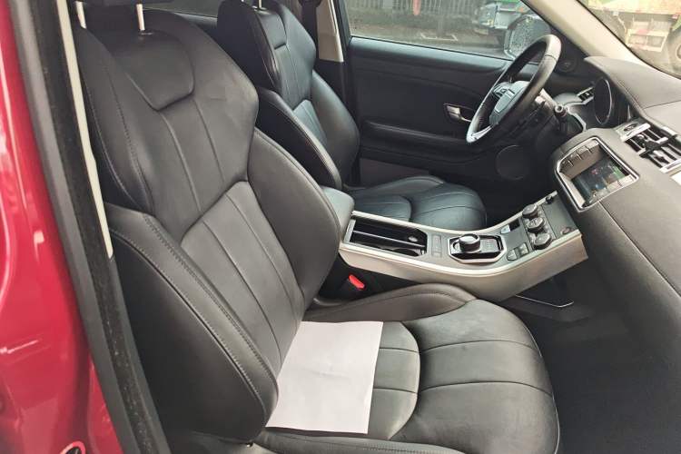 Used Land Rover Range Evoque 2017 2.0T British-Style Prestige Edition Right Front Seat
