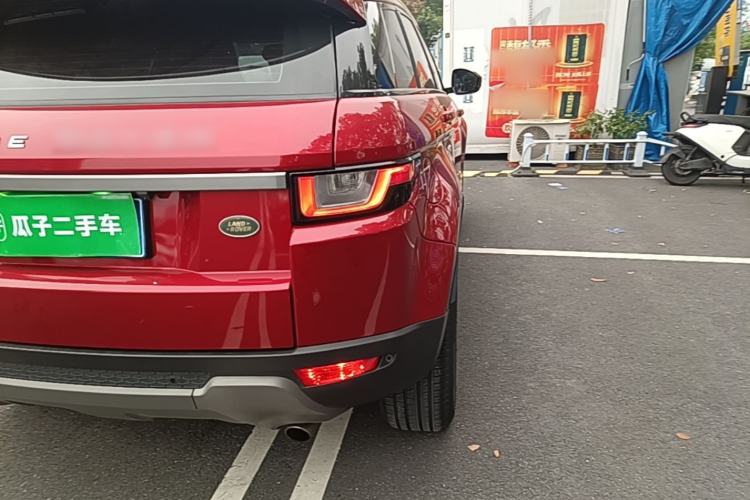 Used Land Rover Range Evoque 2017 2.0T PURE Style Edition Right Rear Taillight