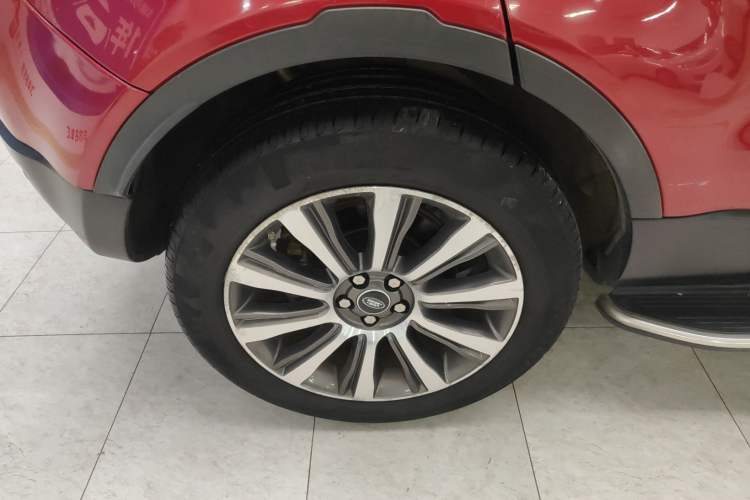Used Land Rover Range Evoque 2017 2.0T British-Style Prestige Edition Right Rear Wheel Hub