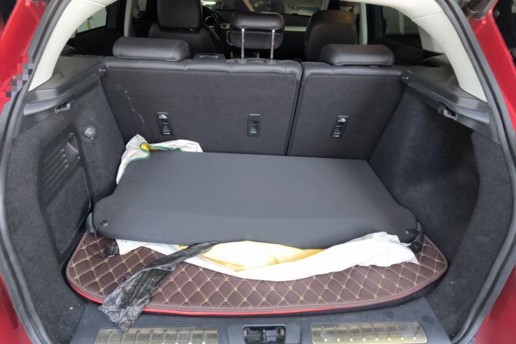 Used Land Rover Range Evoque 2017 2.0T SE Smart Glow Edition Trunk
