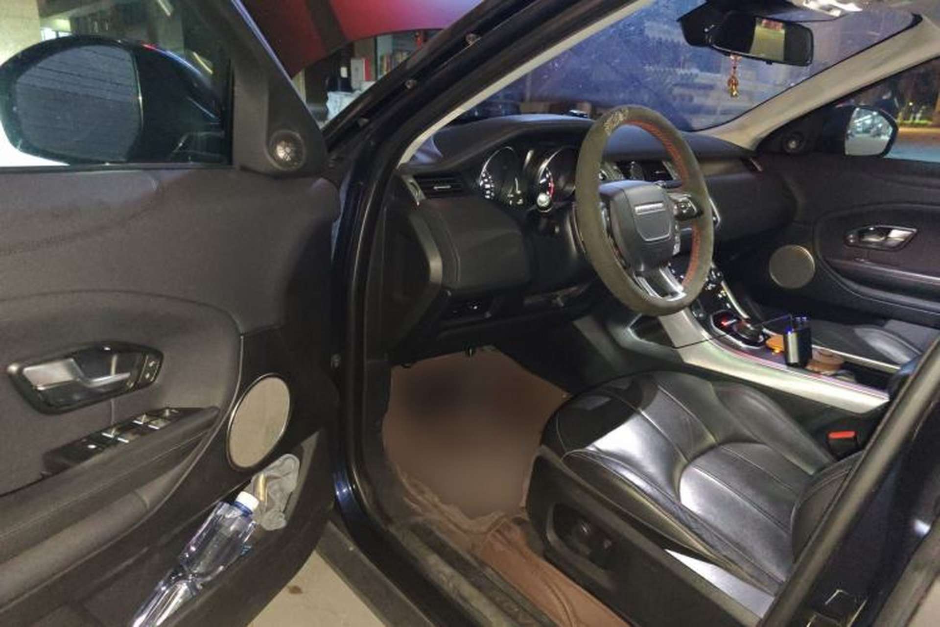 Used Land Rover Range Evoque 2017 2.0T SE Smart Glow Edition Driver Seat