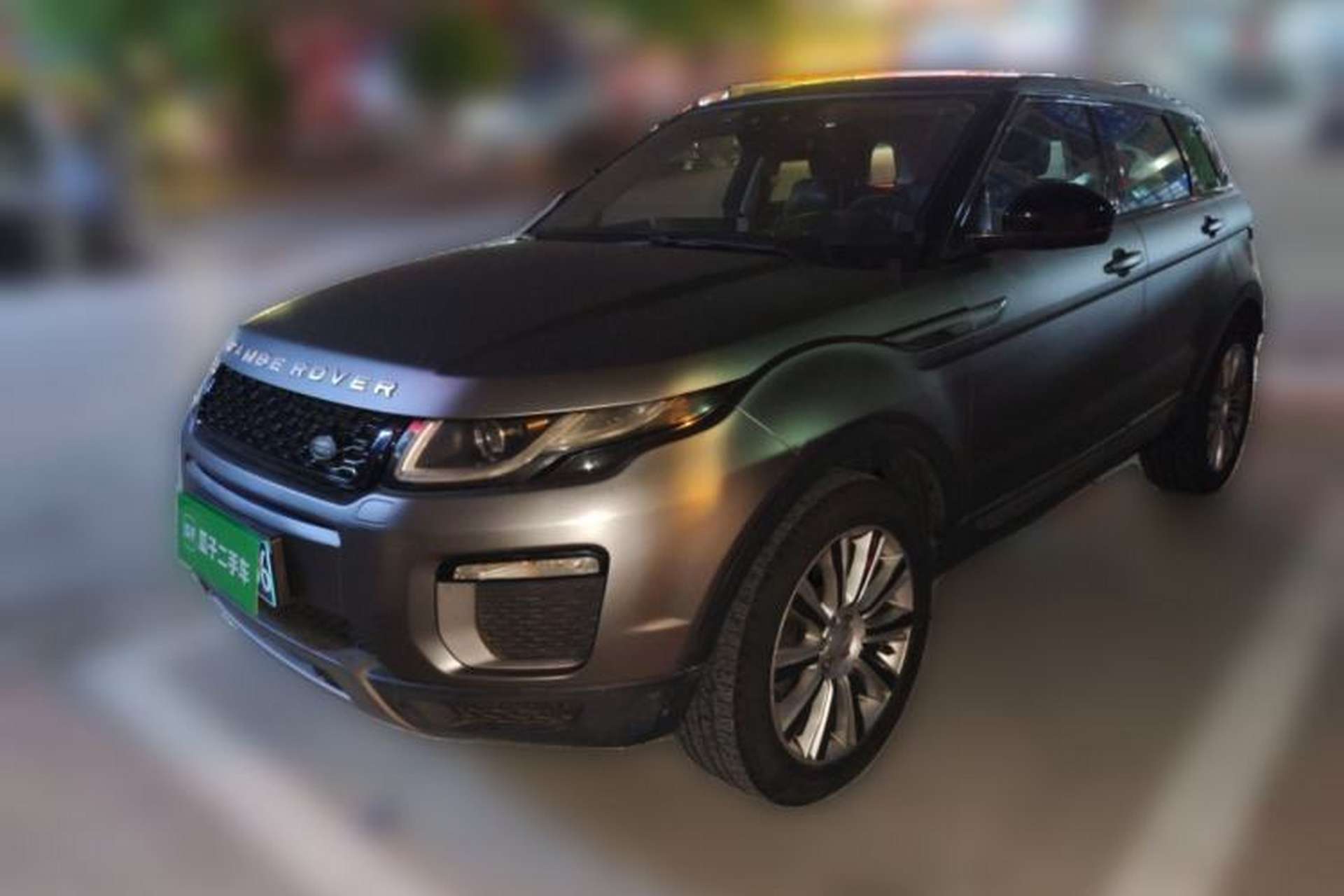 Used Land Rover Range Evoque 2017 2.0T SE Smart Glow Edition Front Left 45 Deg
