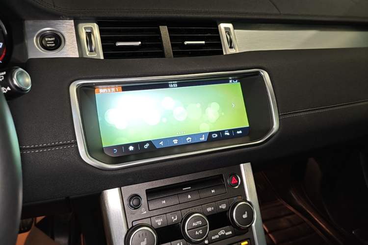 Used Land Rover Range Evoque 2017 2.0T SE PLUS Smart Enjoyment Edition Audio And AC Panel