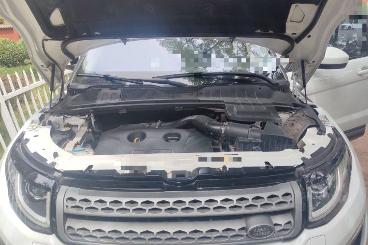 Used Land Rover Range Evoque 2017 2.0T PURE Style Edition Engine Bay