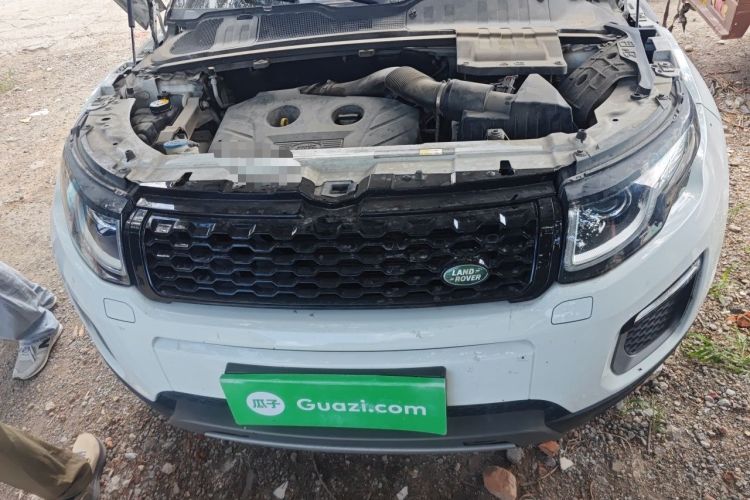 Used Land Rover Range Evoque 2017 2.0T SE Smart Glow Edition Engine Bay