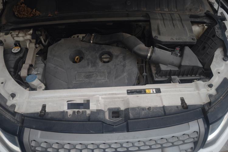 Used Land Rover Range Evoque 2017 2.0T PURE Style Edition Engine Bay