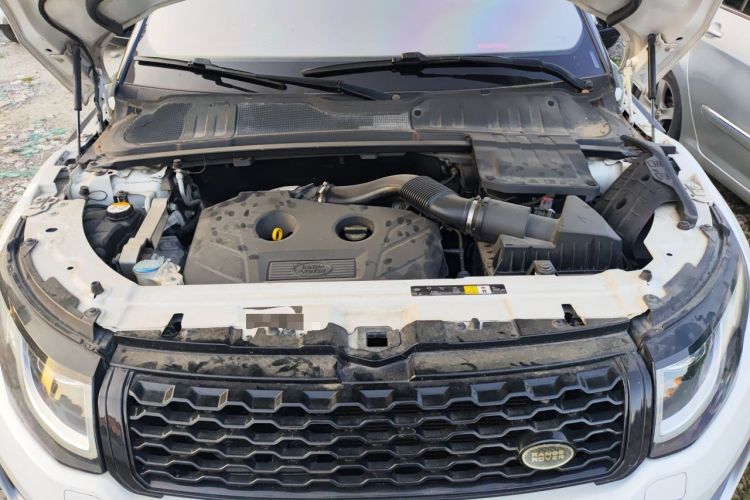 Used Land Rover Range Evoque 2017 2.0T SE Smart Glow Edition Engine Bay