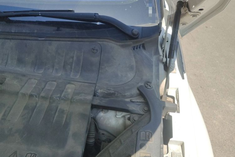 Used Land Rover Range Evoque 2017 2.0T British-Style Prestige Edition Engine Bay Left