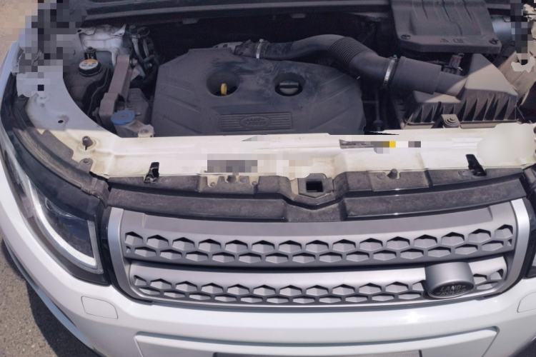 Used Land Rover Range Evoque 2017 2.0T British-Style Prestige Edition Engine Bay