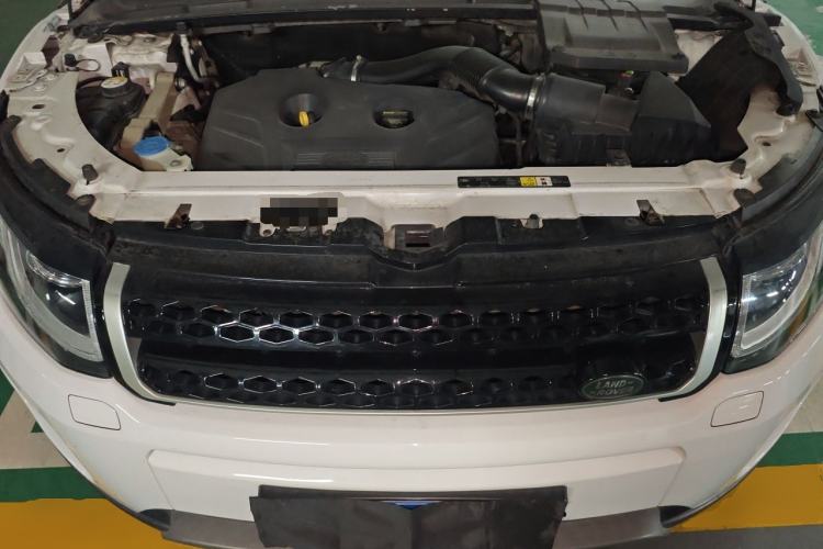 Used Land Rover Range Evoque 2017 2.0T SE PLUS Smart Enjoyment Edition Engine Bay