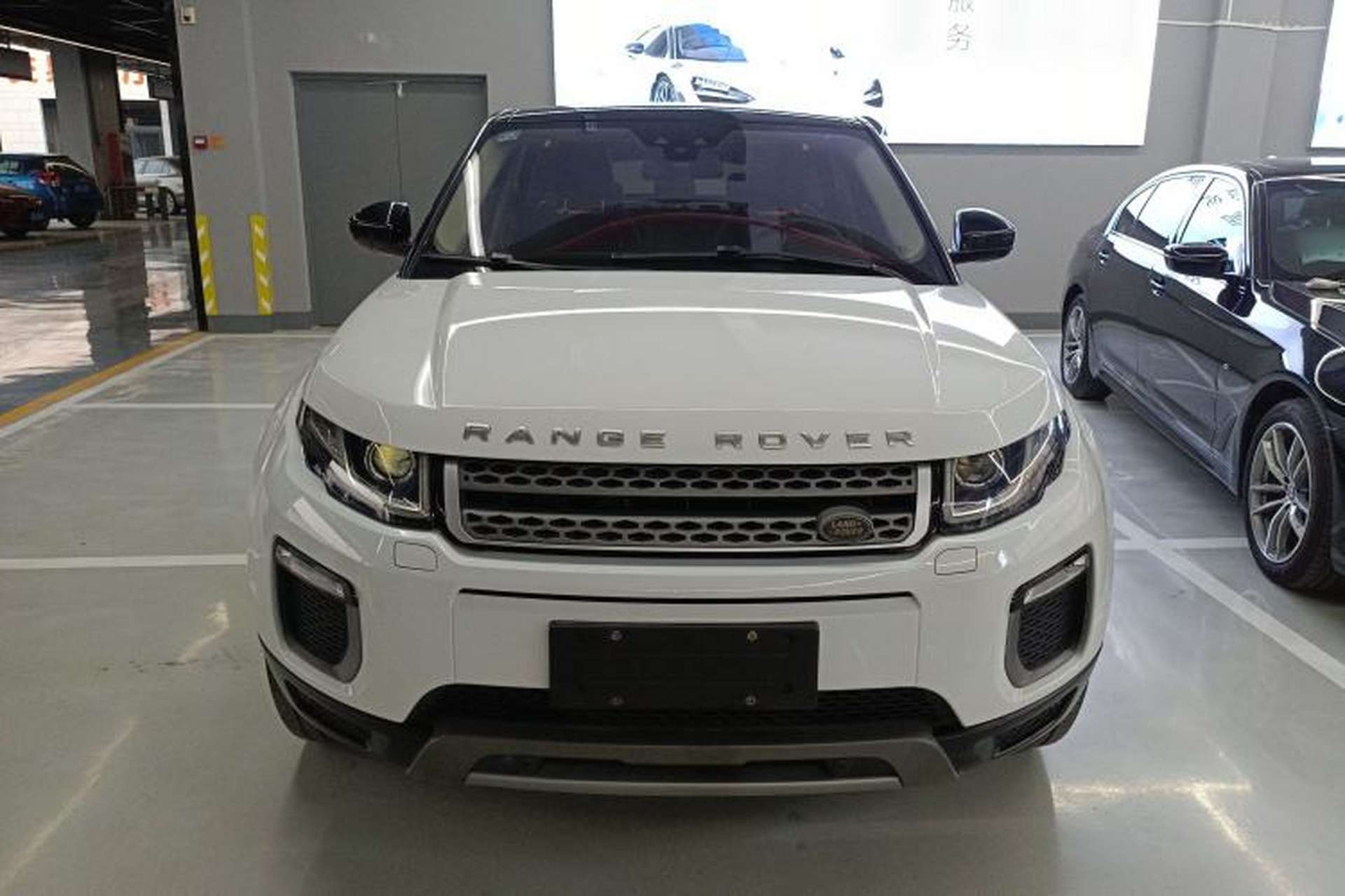 Used Land Rover Range Evoque 2017 2.0T SE Smart Glow Edition Exterior 1