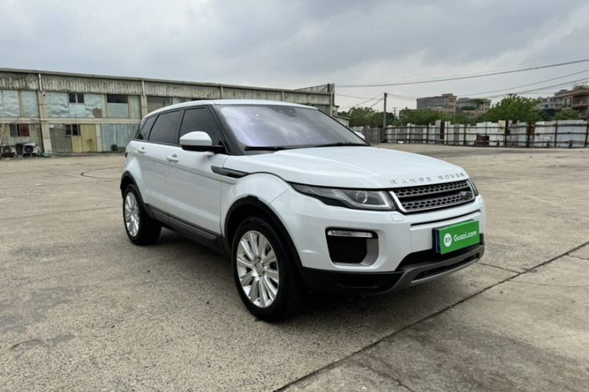 Used Land Rover Range Evoque 2017 2.0T SE Smart Glow Edition Exterior 3
