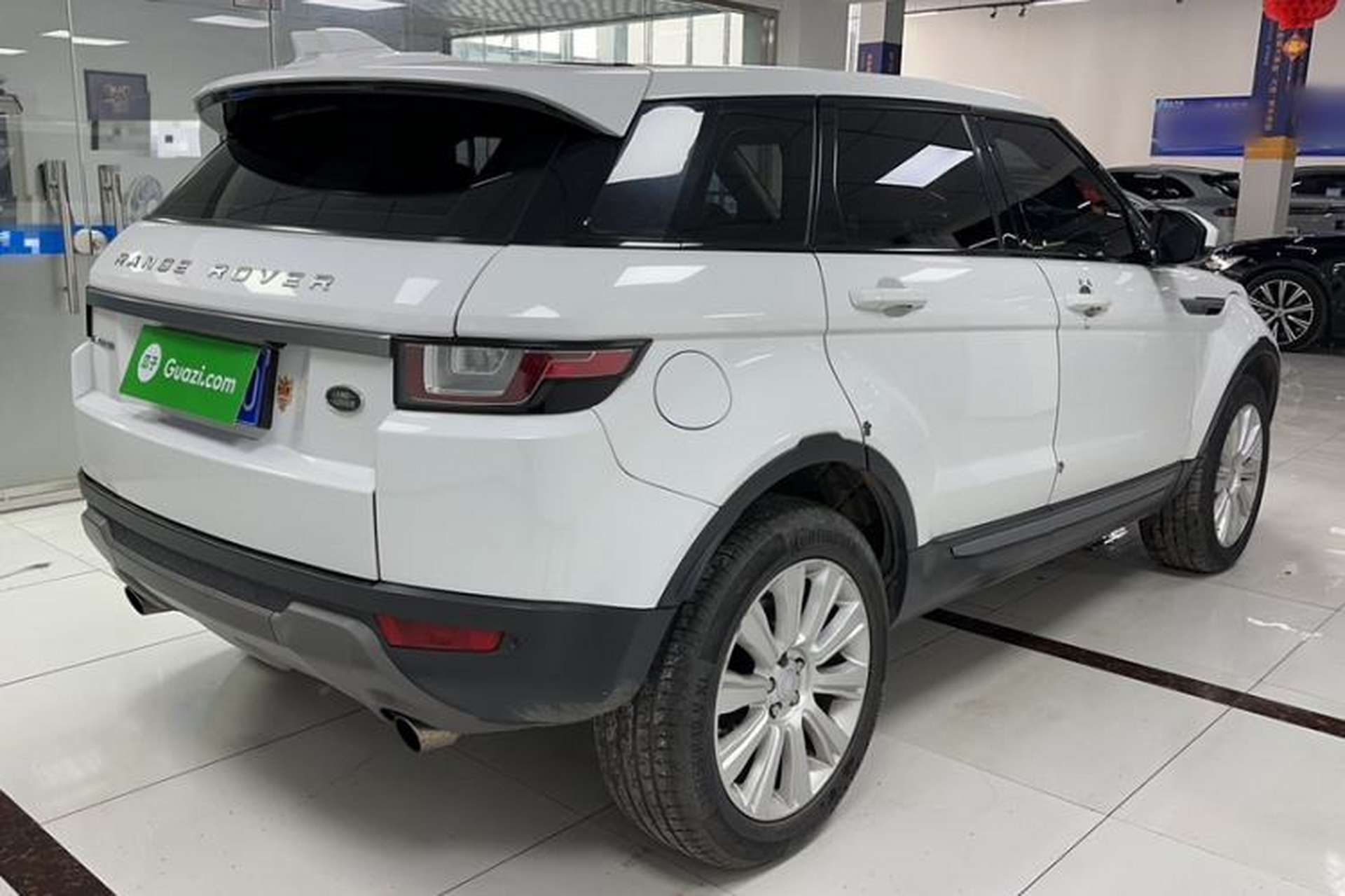 Used Land Rover Range Evoque 2017 2.0T SE Smart Glow Edition Exterior 3