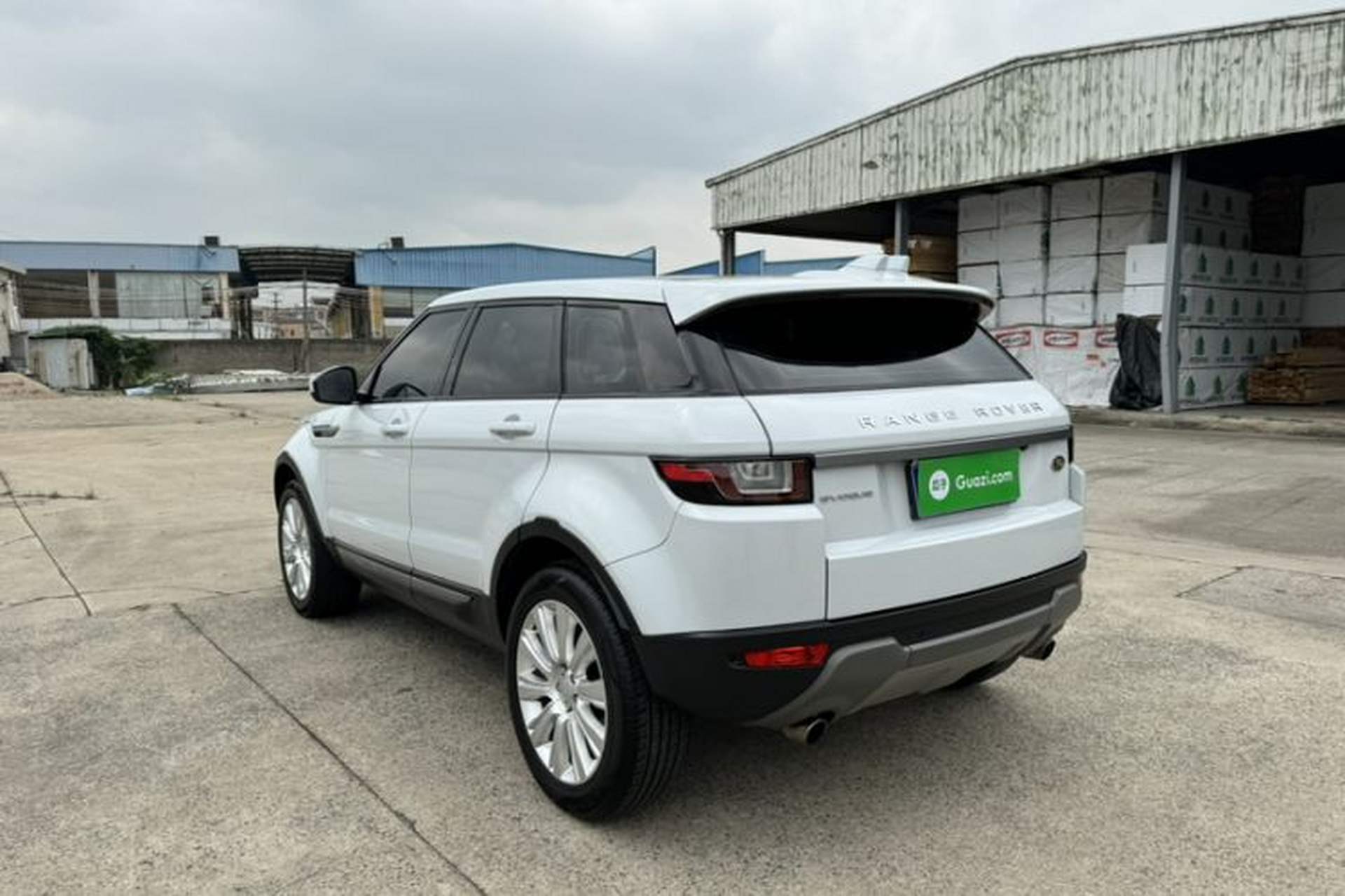 Used Land Rover Range Evoque 2017 2.0T SE Smart Glow Edition Exterior 4