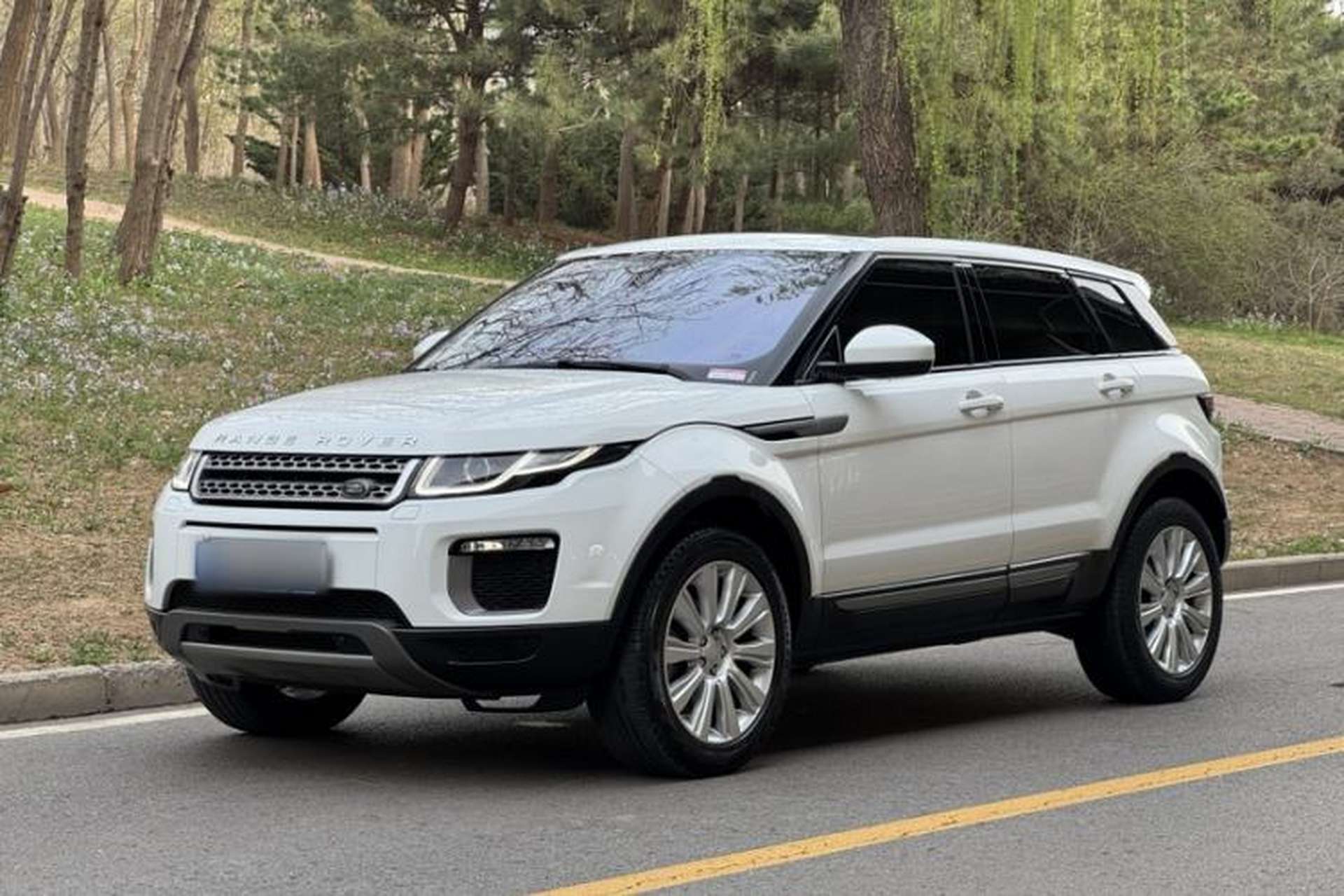 Used Land Rover Range Evoque 2017 2.0T SE Smart Glow Edition Front Left 45 Deg
