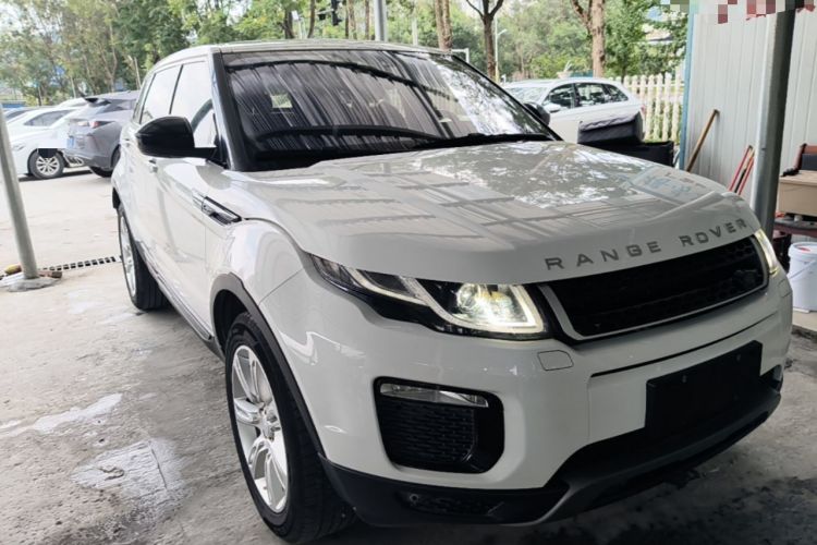 Used Land Rover Range Evoque 2017 2.0T SE PLUS Smart Enjoyment Edition Front Right 45 Deg