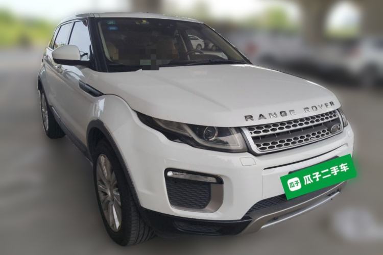 Used Land Rover Range Evoque 2017 2.0T SE Smart Glow Edition Front Right 45 Deg